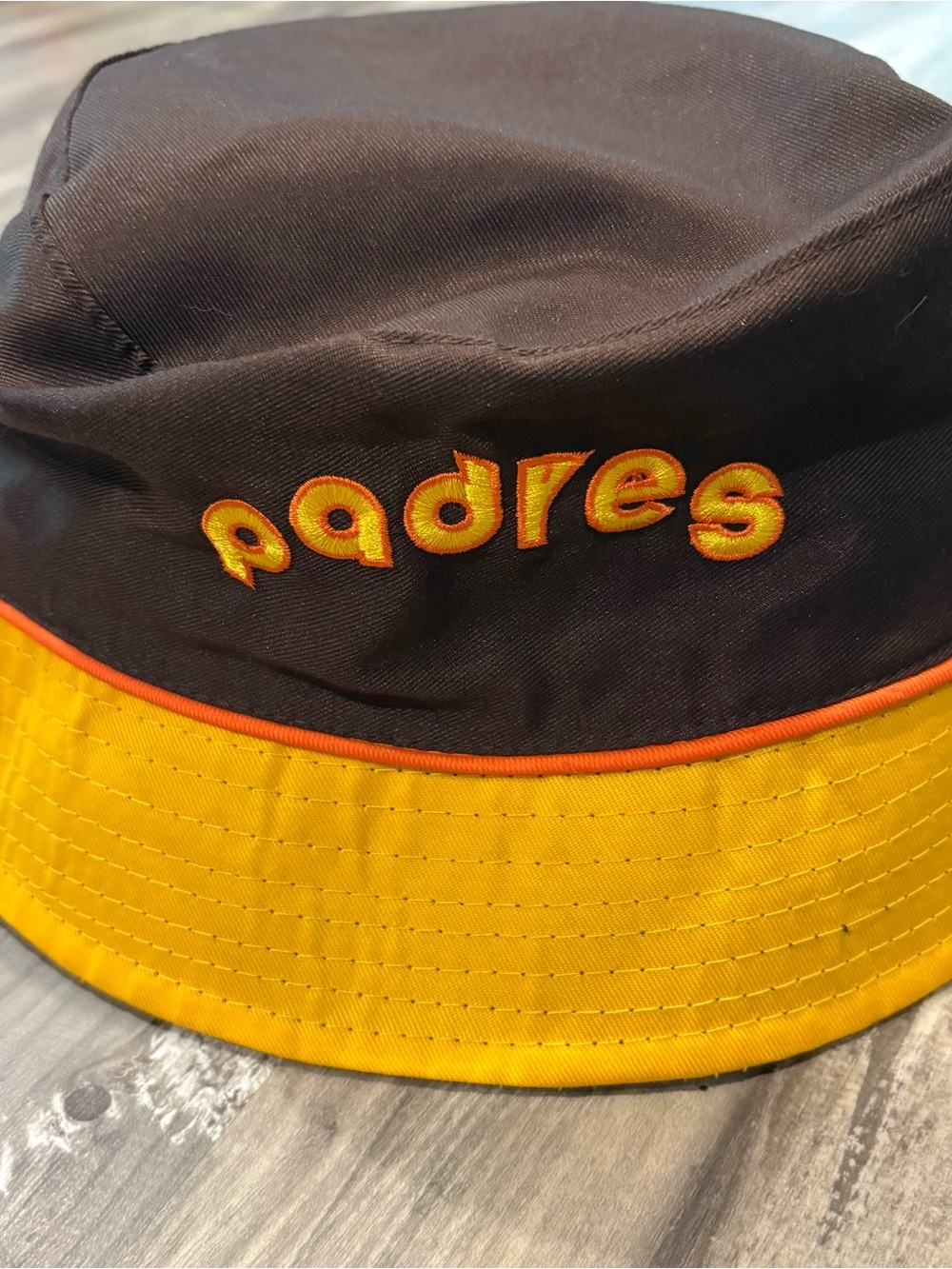 San Diego Padres Baseball MLB Reversible Retro 4-Way Bucket Hat